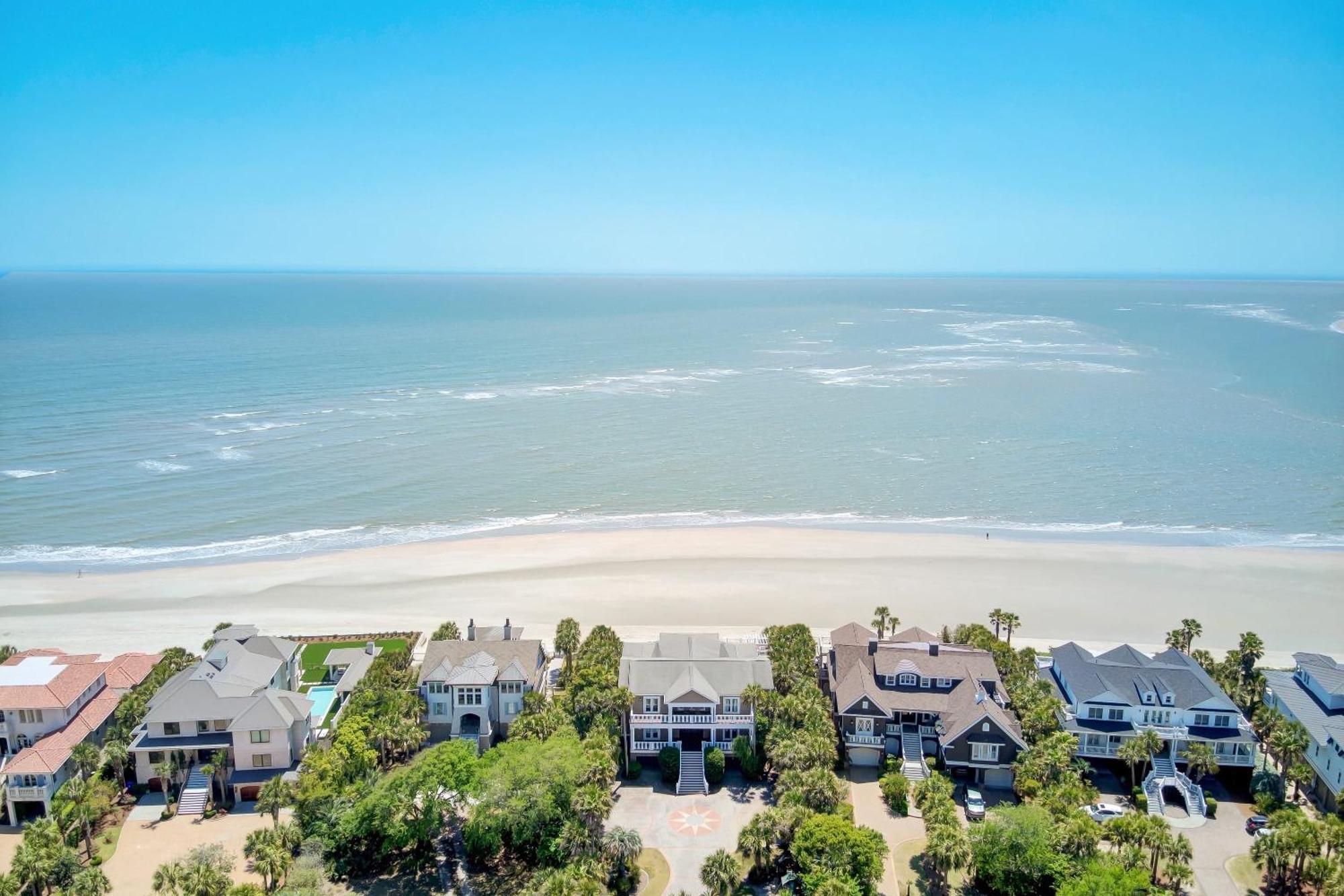 114 Ocean Boulevard By Avantstay Beachfront Putting Green Volleyball Court Infinity Pool Sullivans Island Exterior photo