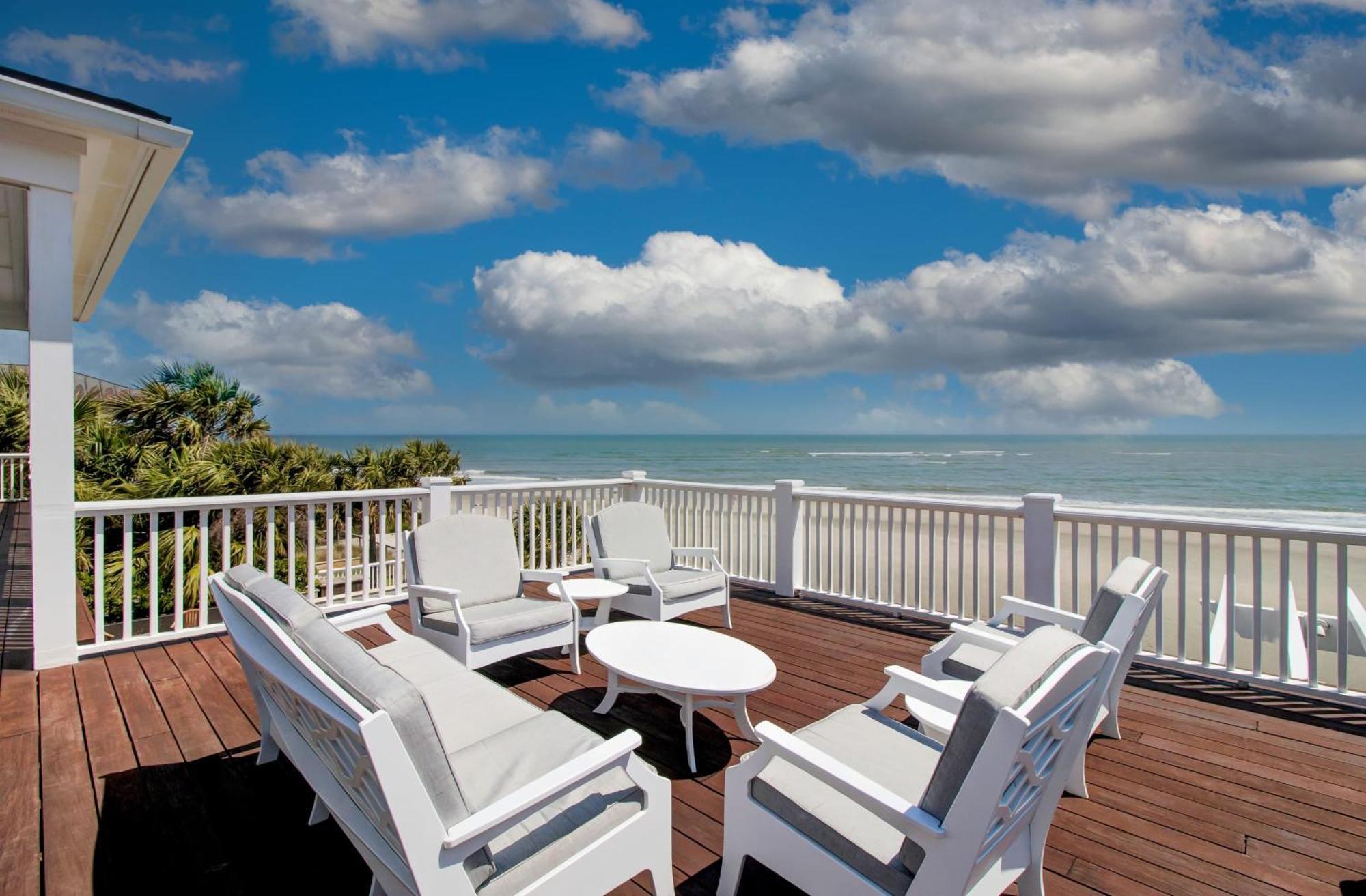 114 Ocean Boulevard By Avantstay Beachfront Putting Green Volleyball Court Infinity Pool Sullivans Island Exterior photo